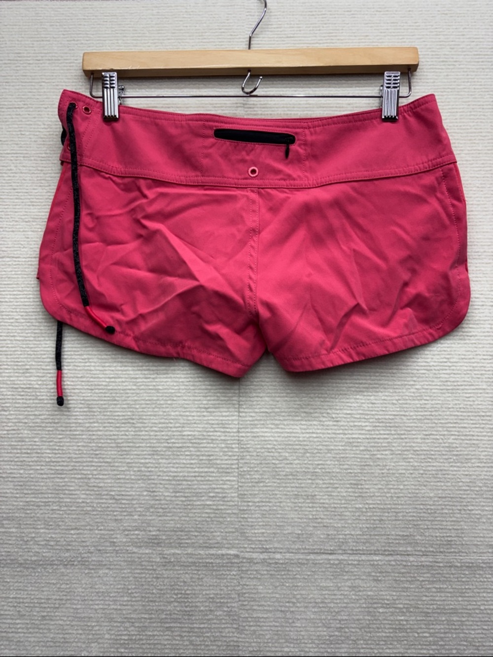 Roxy | 3 Coral-Pink Athletic Swim Shorts - Picture 4 of 5